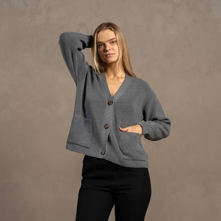 menique - Wholesale Cardigan - Women's - Women's Merino Wool Cardigan Hazel9