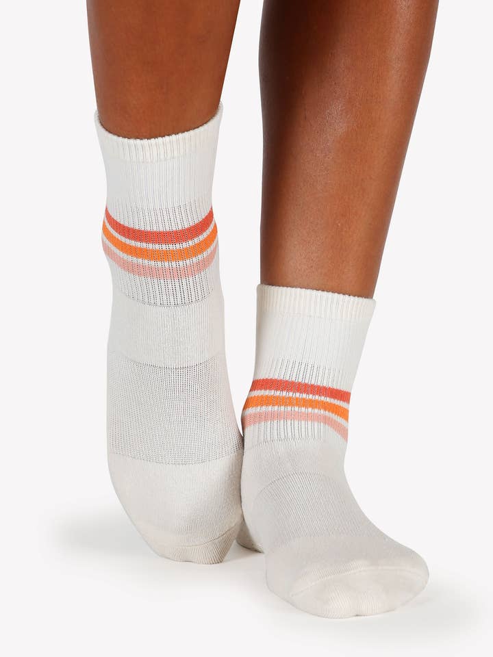 Women's Phoebe Ankle Grip Sock– No Slip Cotton Blend for Pilates & Barre for wholesale by Pointe Studio