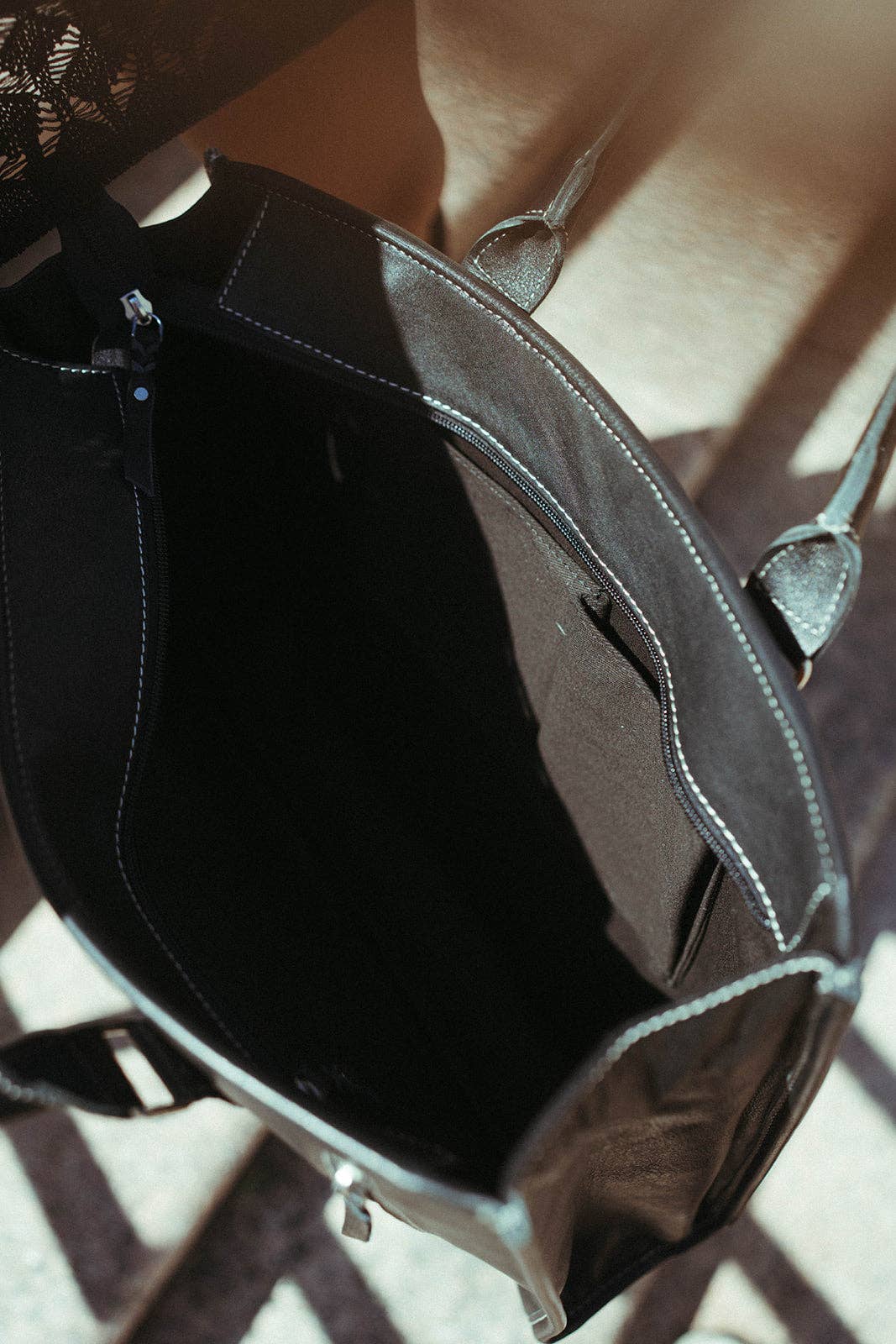 Haute Southern Hyde – Großhandel Tragetasche – Damen – The Jameson Cowhide Tote a Haute Southern Hyde von Beth Marie Exclusive2