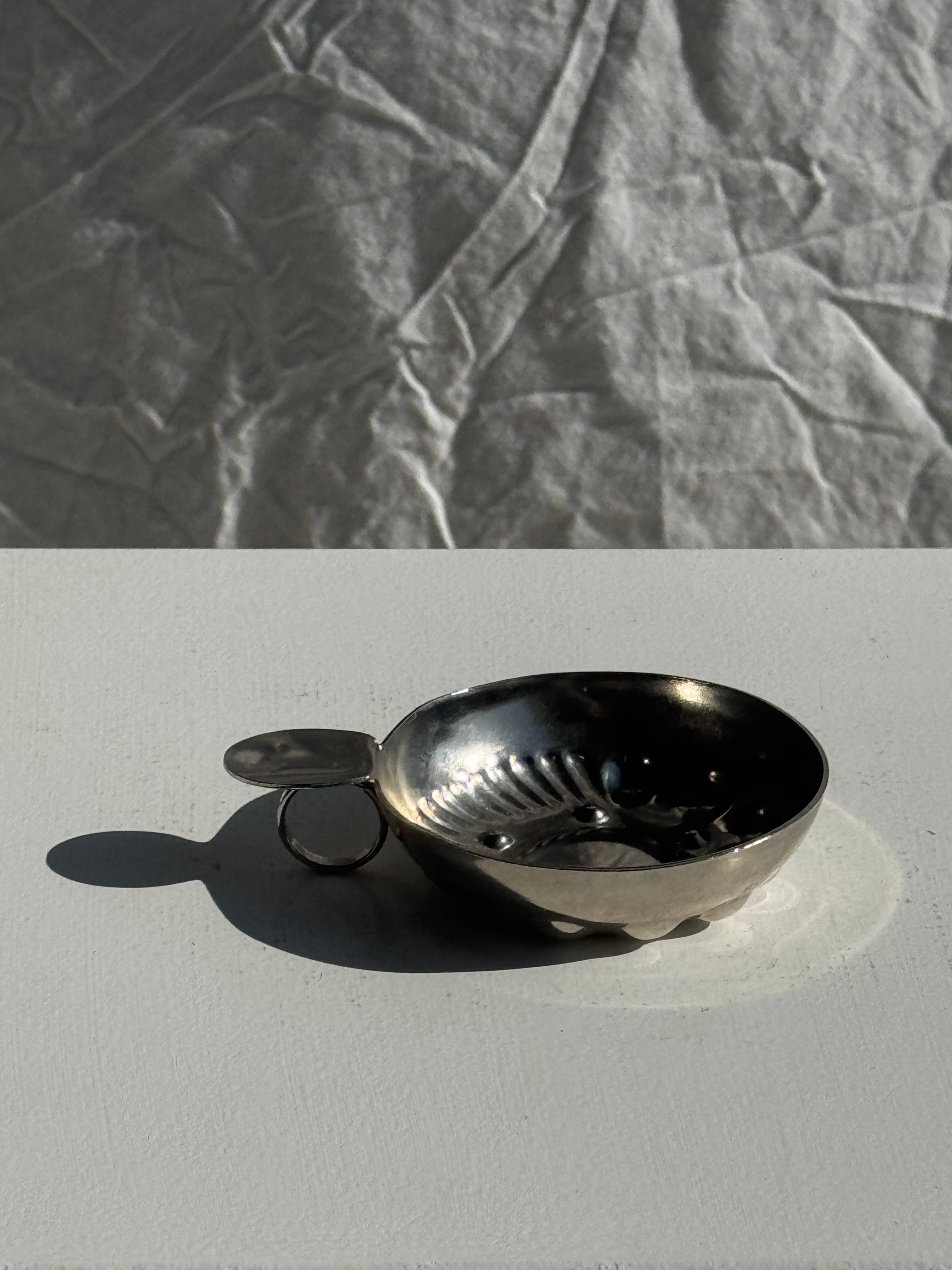 Office Objets - Wholesale Wine Tool Set - Metal wine-tasting cup with handle0