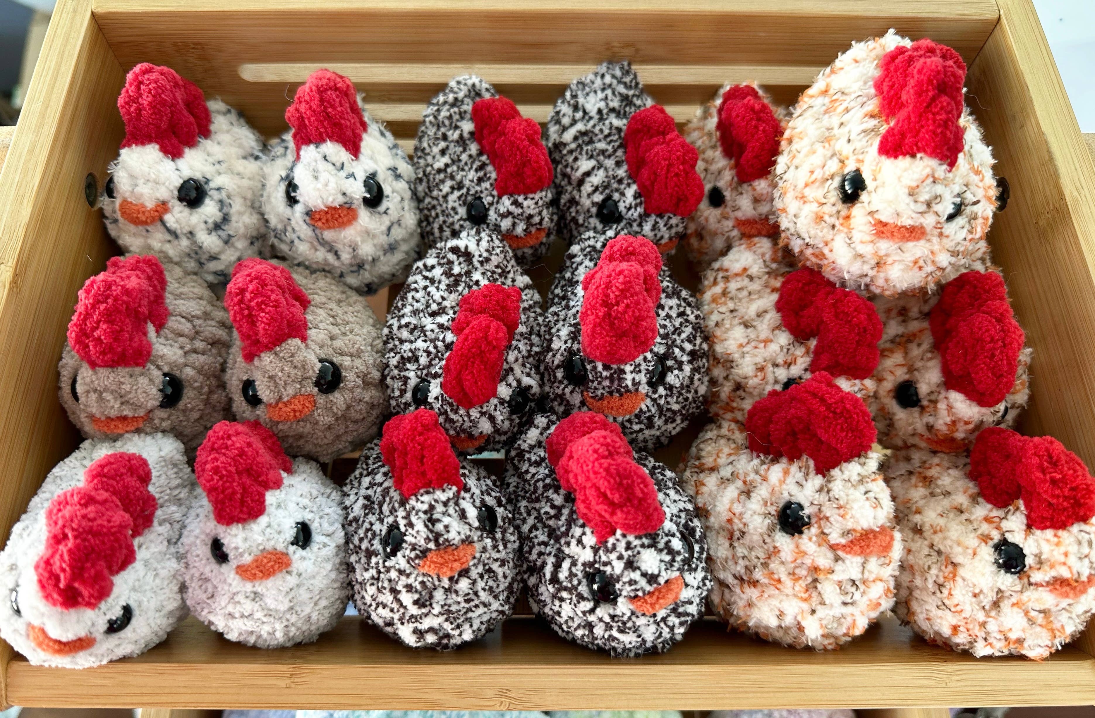 Cool Beanz Crochet - Vente Décorations de table - Petit poulet au crochet - couleur mystère !9