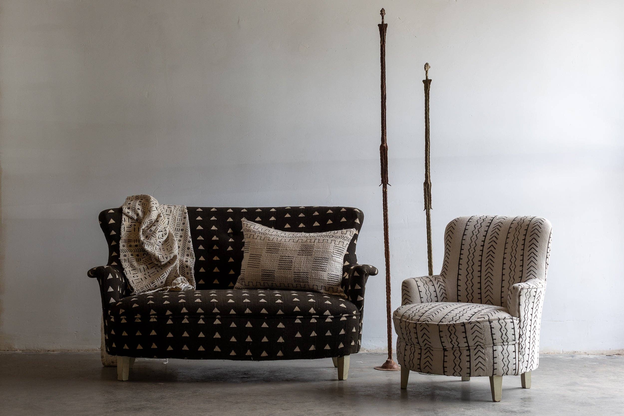 SANKORE AFRICA, S.L. - Wholesale Sculpture - Dogon Gao Man1