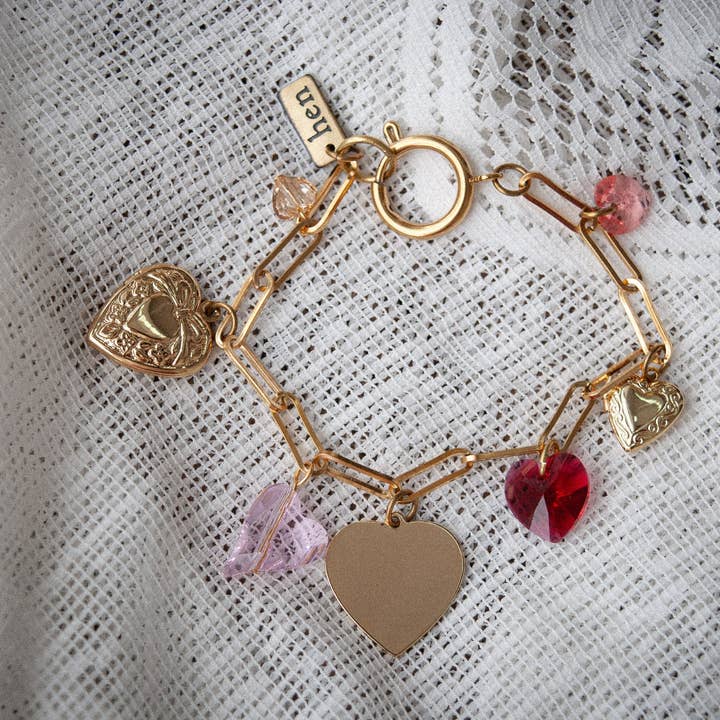 Bracelet Pillow Talk pour la vente par HEN + Bear