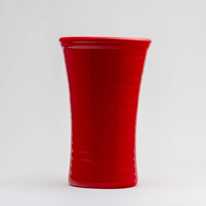 Vase Stock de 10 pouces - Rouge coquelicot pour la vente par Bauer Pottery
