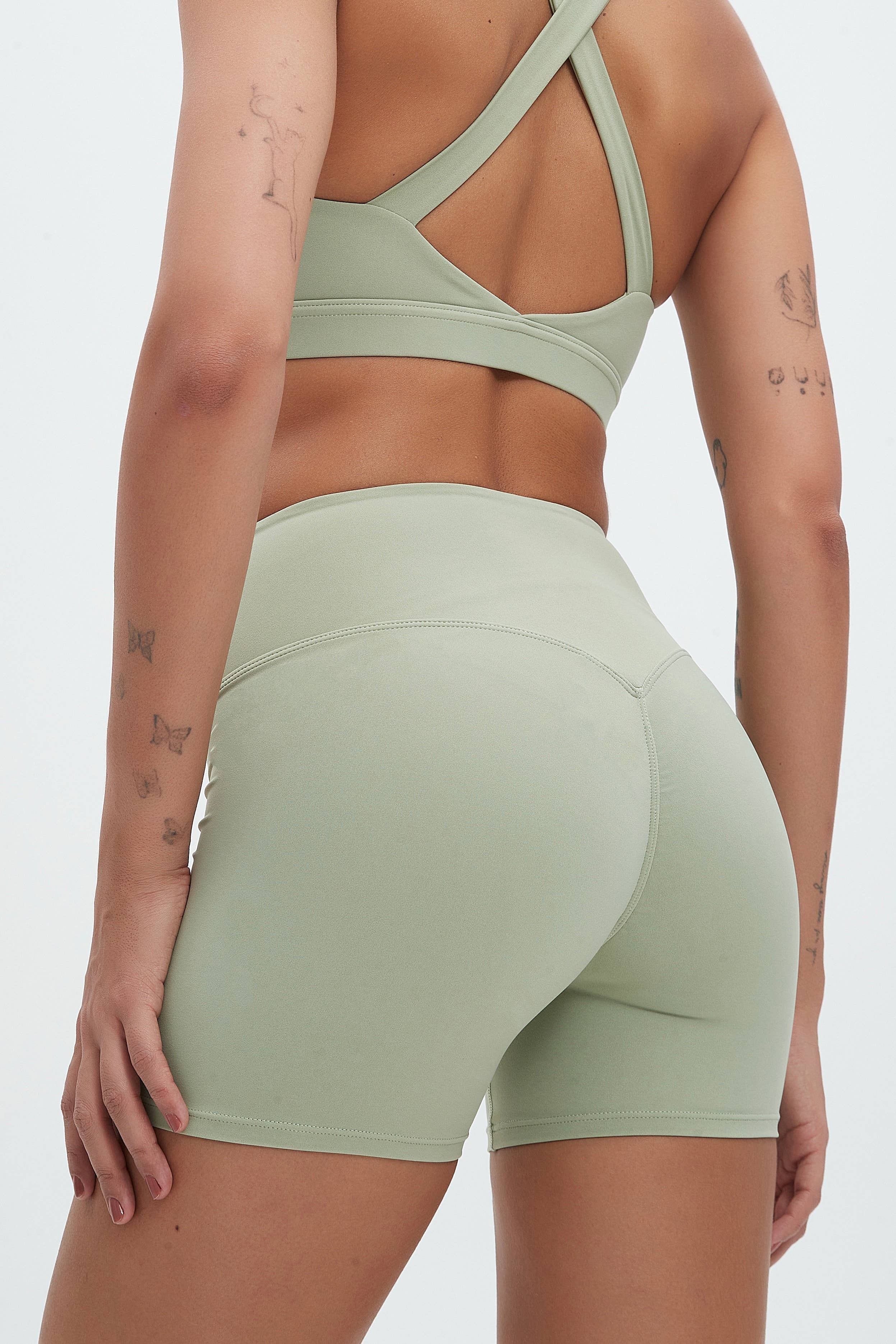 Mantra Active - Wholesale Sports Bra - Women's - Rosalind High-Waisted Short