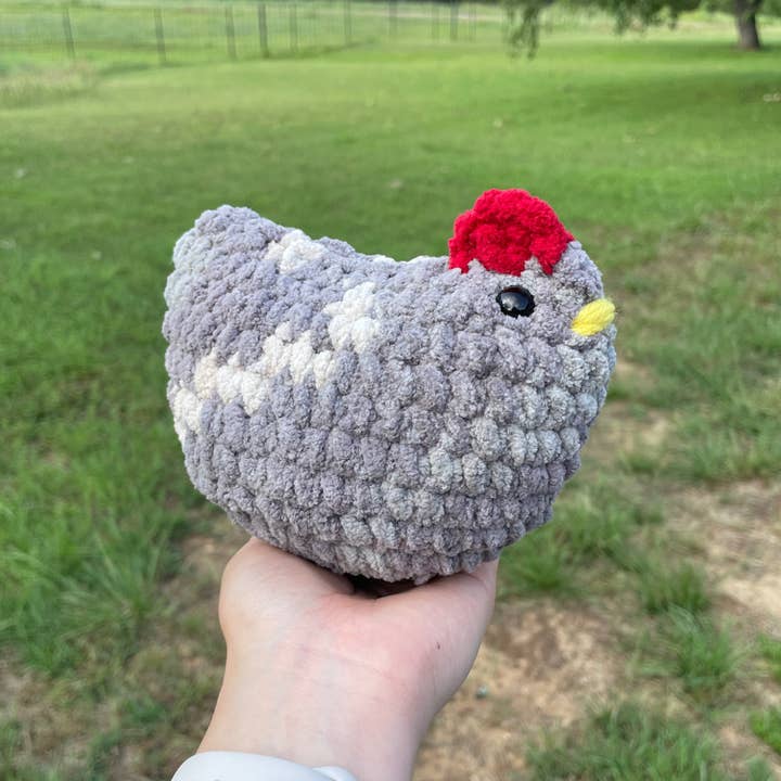 Hæklet kylling - Grå for engroshandel hos Soft and Scent Haven Shop LLC