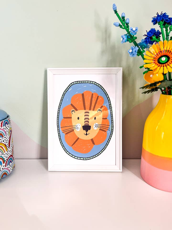 Stampa murale Leo Portrait, arte da parete, blumelishop, decorazione da parete per la vendita all'ingrosso da parte di Blümeli Shop