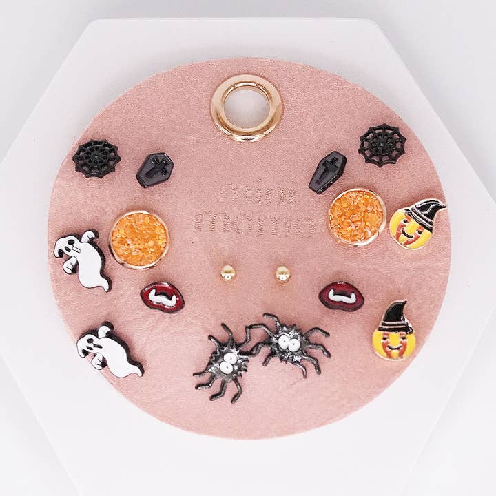 Halloween, 8 pares Set de pendientes de Halloween con forma de disfraz espeluznante, truco o trato de venta al por mayor en Faire1