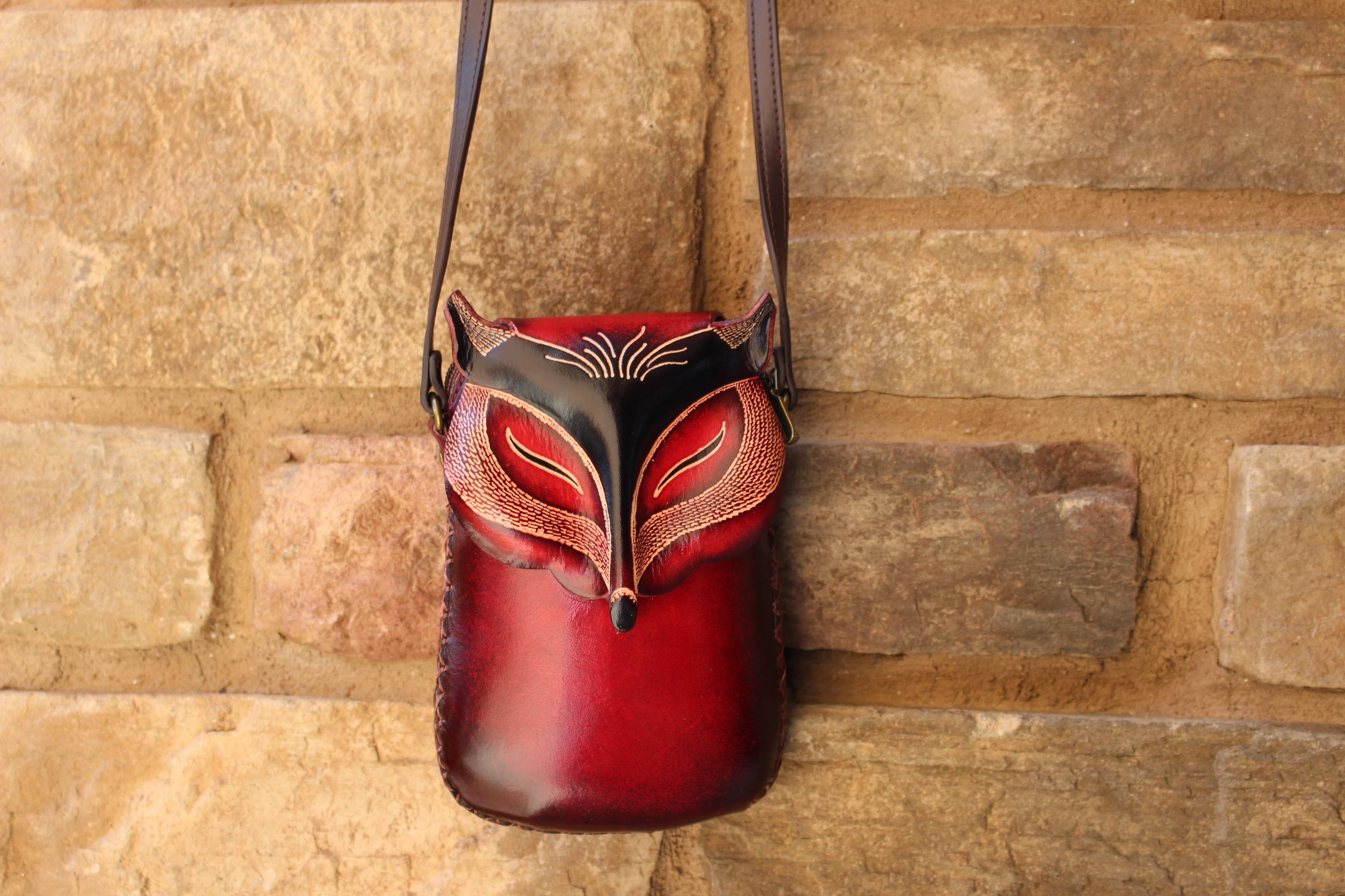 Sunflower Handmade leather inc – wholesale Crossbody bag – Women's – Leather red Fox Pouch purse handbag crossbody3