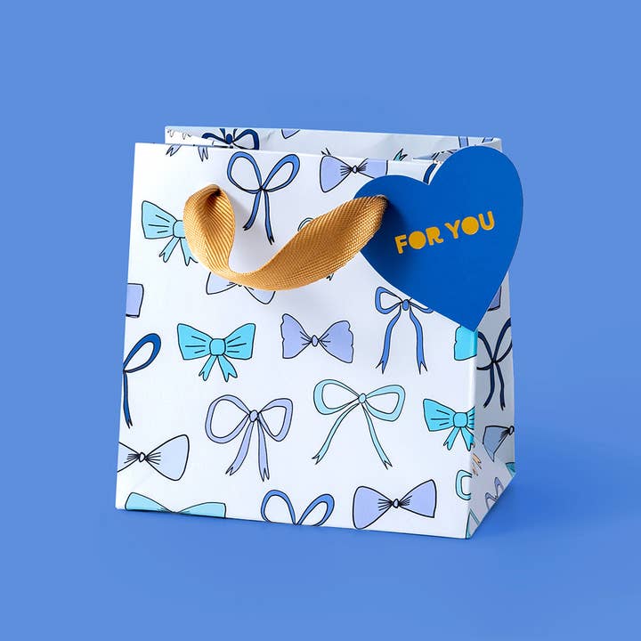 Taylor Elliott Designs - Wholesale Gift Bag - Gift Bags - Blue Bows - Assorted Sizes to Choose From