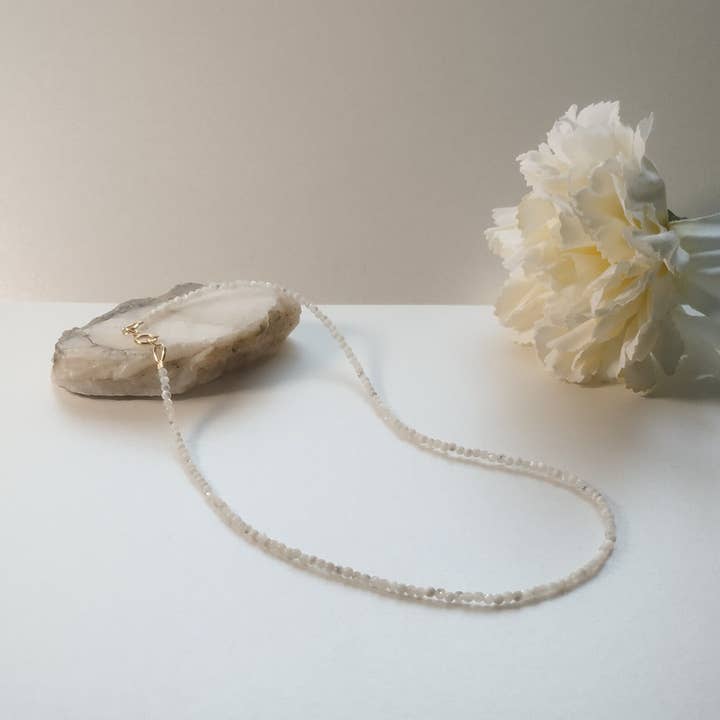Ketting | Natuurlijke Parels & 14K Gold Filled Goud (gerecycled) voor wholesale door NŪR