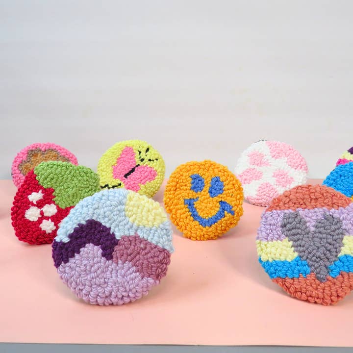 Daralyn's Designs – wholesale Car Freshener - Women’s – Punch Needle Fall Mix Car Vent Freshener Clips - Set of 121