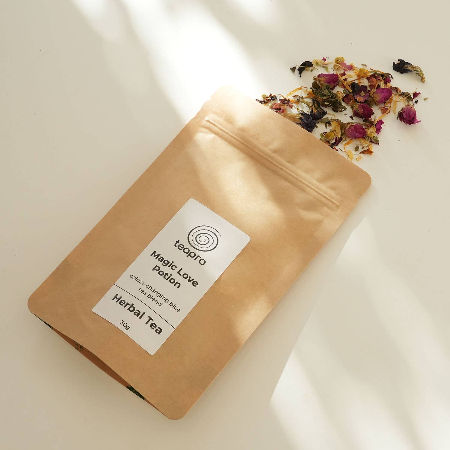 Teapro - Wholesale Gezondheid/Detox thee - Magic Love Potion kleurveranderende kruidenthee9