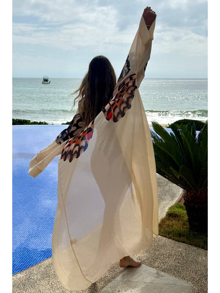 Metamorphosis Vanilla Silk Road Kimono for wholesale on Faire1