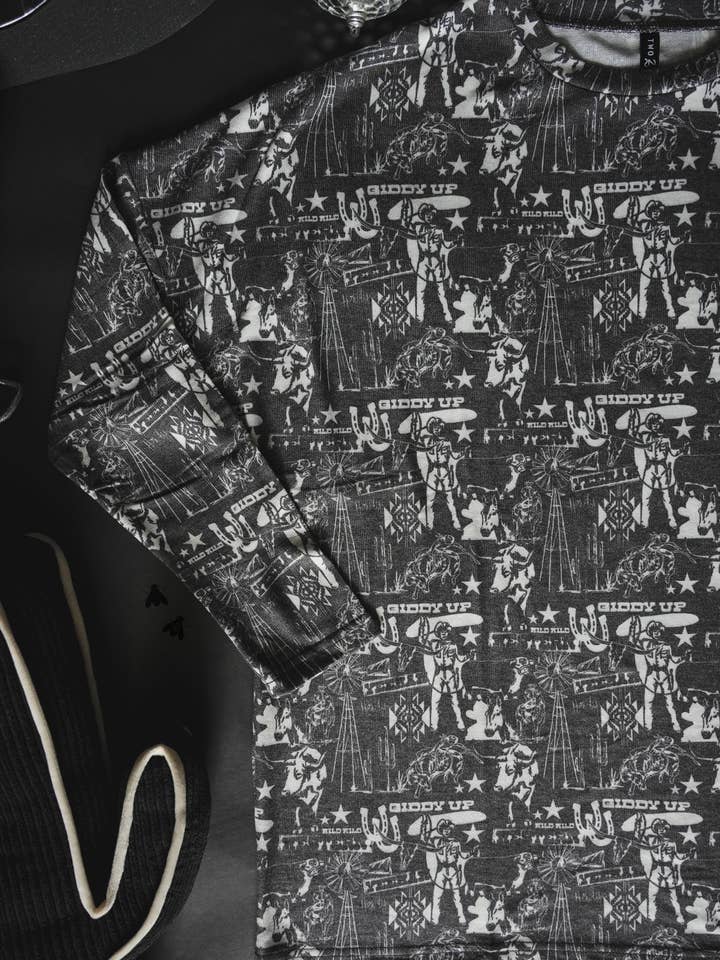 2 Fly Co - Wholesale T-Shirt - Women's - BIG TEX L/S