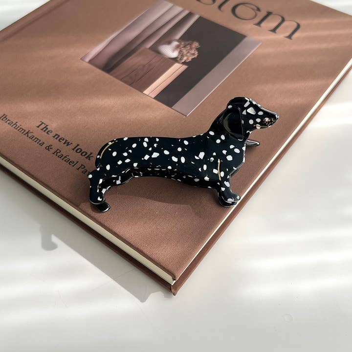 PAWPAWwholesale - Wholesale Hair Clip - Women's - Kawaii Dachshund Dog Claw Clip, Fun Hair Accessory_CWMM71470