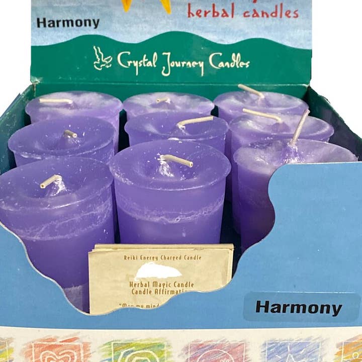 Boîte de 18 Bougies Votives Harmonie pour la vente par Quanta Distribution Inc