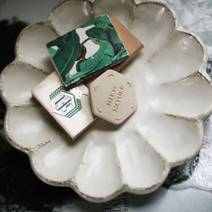 Isle de Nature - Wholesale Fragrance Booster - The Scent Coin2