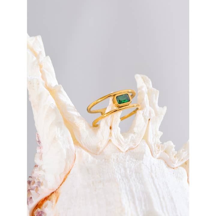 Anillo Parker Solitaire para venta al por mayor de Kriya Veda