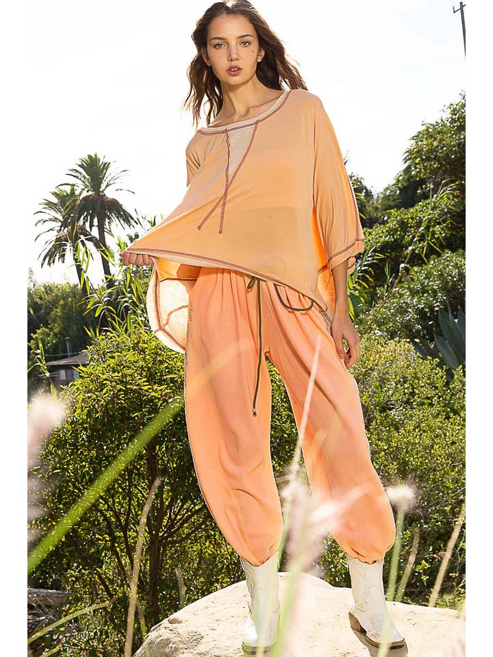 Pol Clothing - Wholesale Knit Top - Women's - Oversized round neck contrast color knit SALE