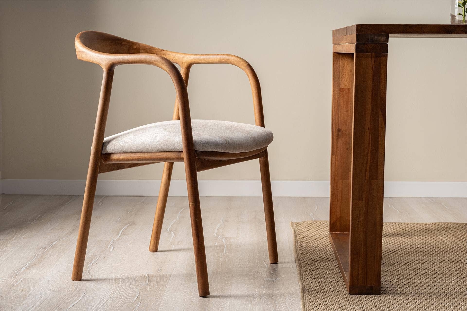 Deholzwart GmbH - Wholesale Chair - Atlas, high-quality chair made of solid walnut wood