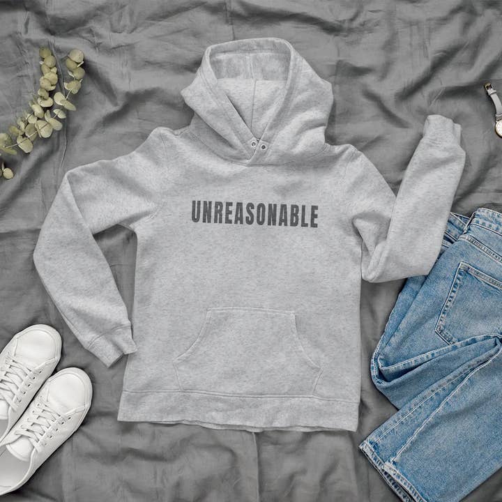 Sudadera con Capucha Actitud Irrazonable - Ganador de Alto Margen para venta al por mayor de After Five Designs