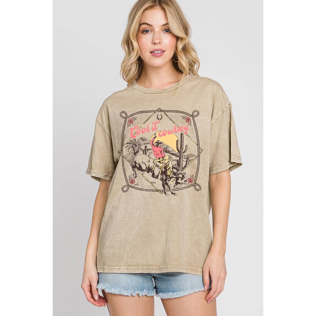 HRTandLUV – Großhandel T-Shirt mit Siebdruck – Damen – COOL IT T-SHIRT MIT COWBOY-MINERAL-GRAFIK0