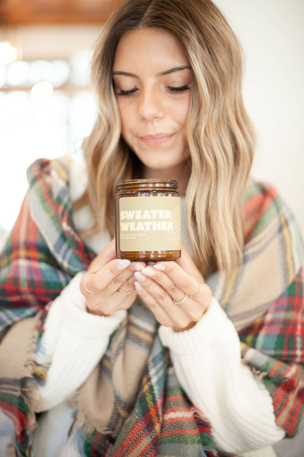 Austy Lou by Broken Top Brands - Wholesale Jar/Filled Candle - Sweater Weather 9oz Soy Candle1