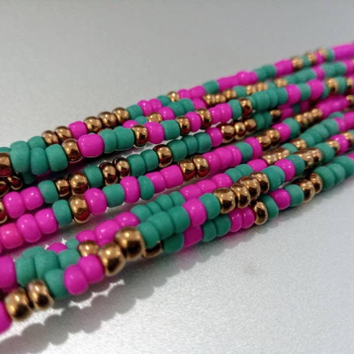 Perles de taille KAMALA pour la vente par The Afrophile