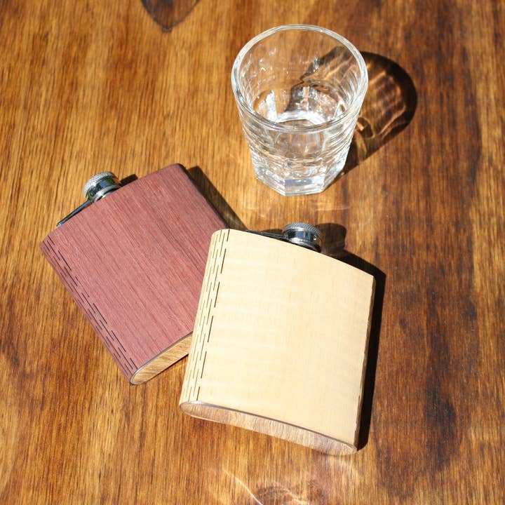 WUDN Handcrafted - Wholesale Flask - High Quality 6 oz. Wooden Hip Flask - Hand Crafted from Loca10
