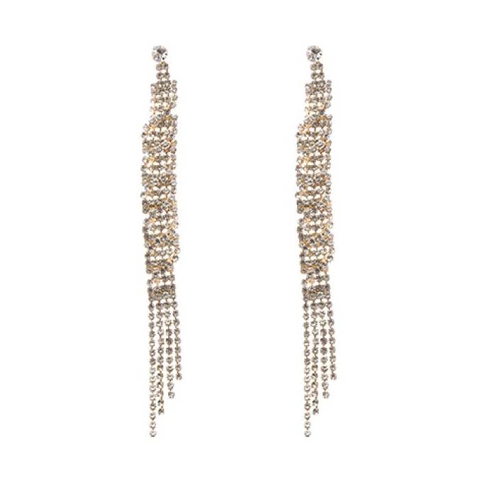 Fully Twisted multichain tassel earrings for wholesale by Diacly