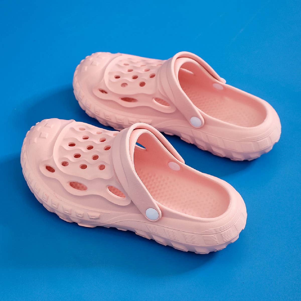 ACCITY - Wholesale Slippers - Women's - NEW STYLE CLOGS AND SLIPPERS FOR HOME USE_CWSHS06422