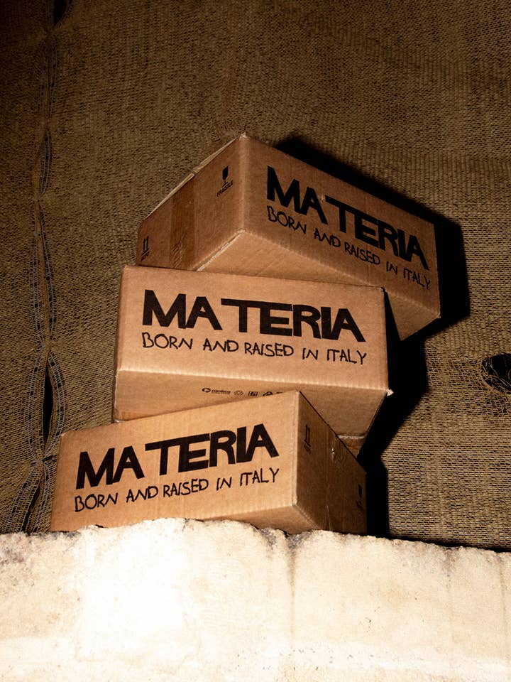 Three Cabbage Cream for wholesale by Materia