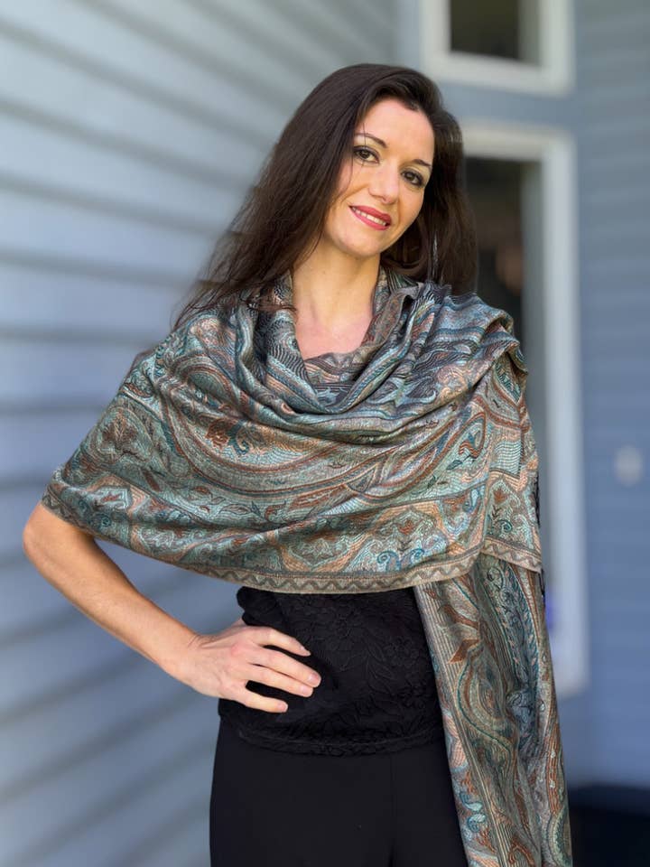 Jamawar Pashmina en soie modale sarcelle et or pour la vente par Rayz Intl