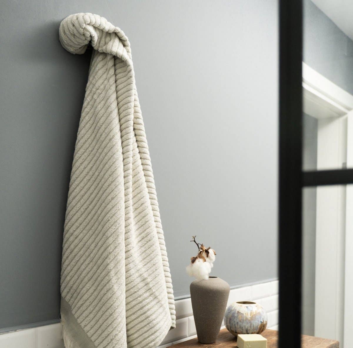 Primitive - Wholesale Badhanddoek - OUTLET - Ovella grote badhanddoek W0118