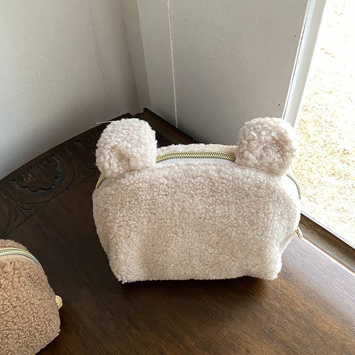 Dipped Shop - Wholesale Makeup/Cosmetic Bag - Portable Cute Plush Cosmetic Bag DPCB167