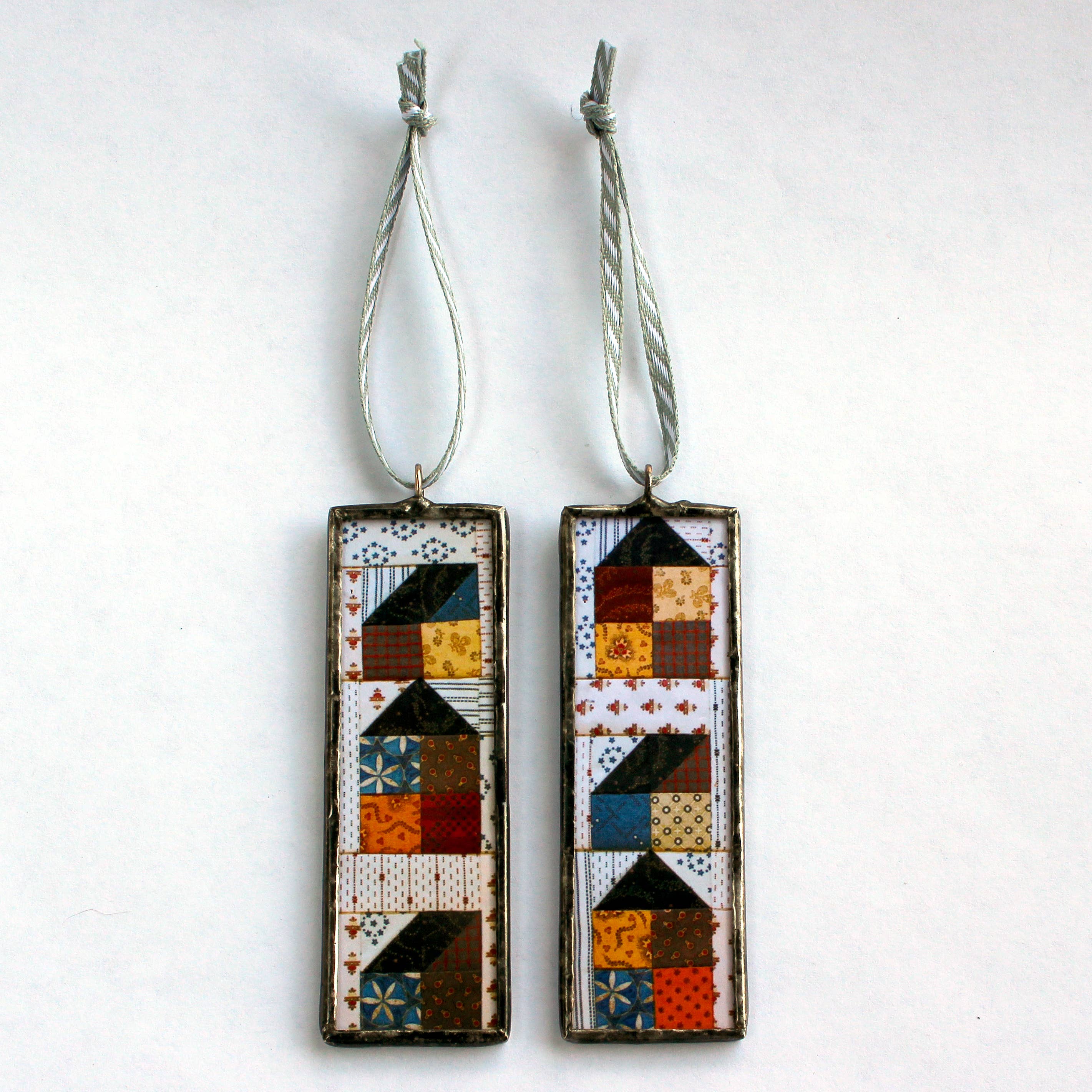 Homestyle Charlie - Wholesale Ornament - Cozy Cabin  Quilt Ornament Christmas Tree Decor1