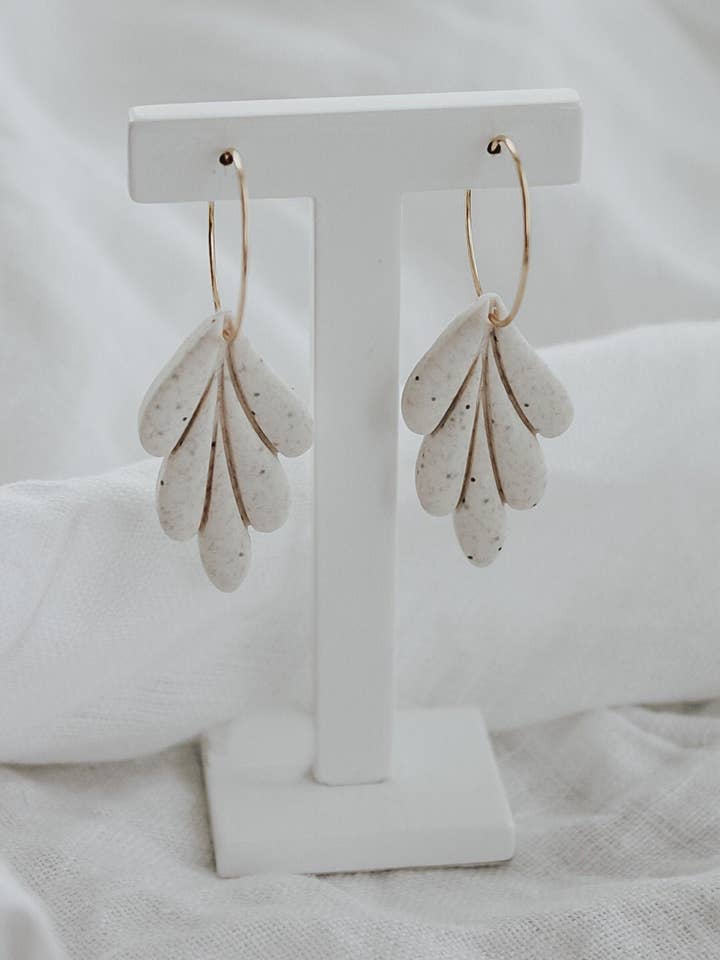 Pendientes naturales de hoja en estilo boho para venta al por mayor de LESVARANDCLAY