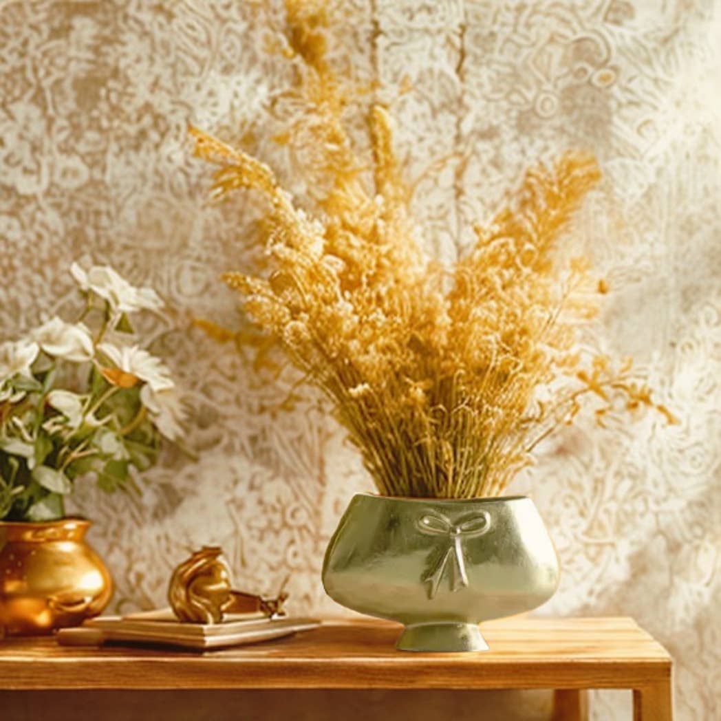 India Handicrafts Inc - Wholesale Decorative Tabletop Object - Gold Bow Accent Vase SKU - 71748 sm