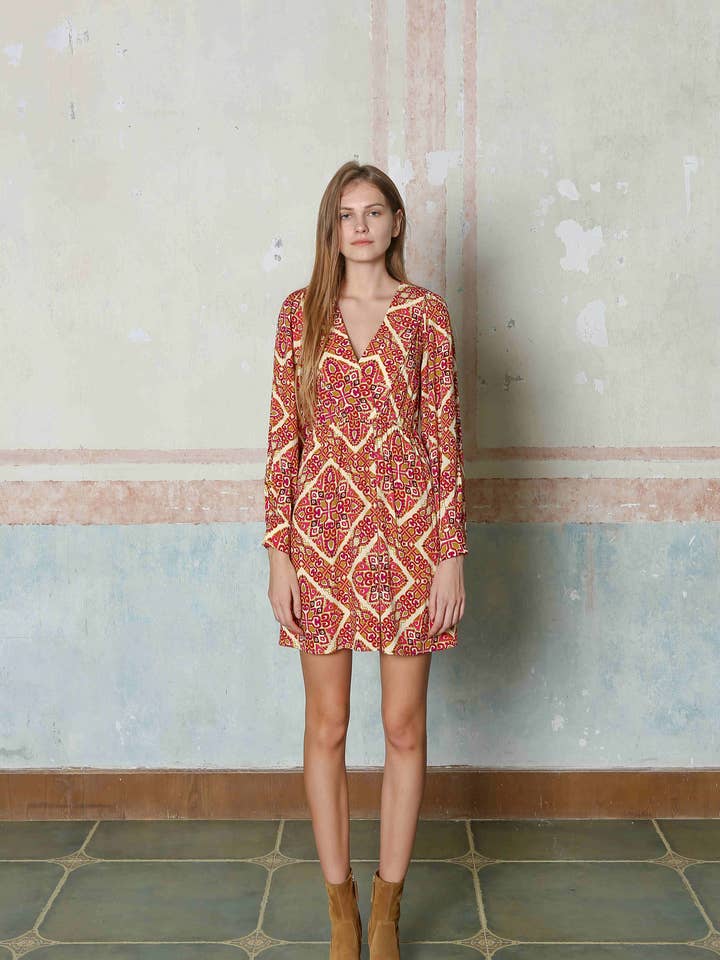 Robe midi imprimée manches longues pour femme pour la vente par The Korner - USA