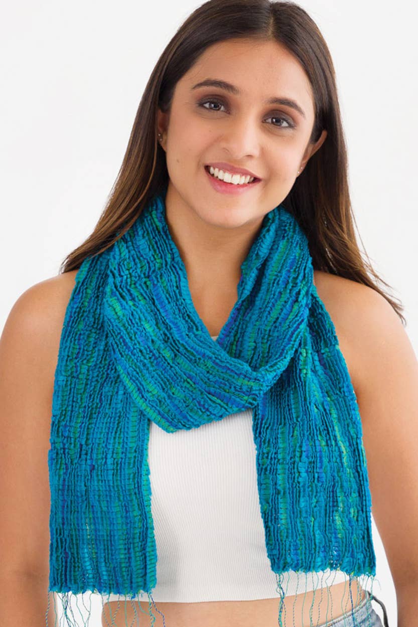 Sevya Handmade - Vente Écharpe – femme - Revati Écharpes en soie et laine4