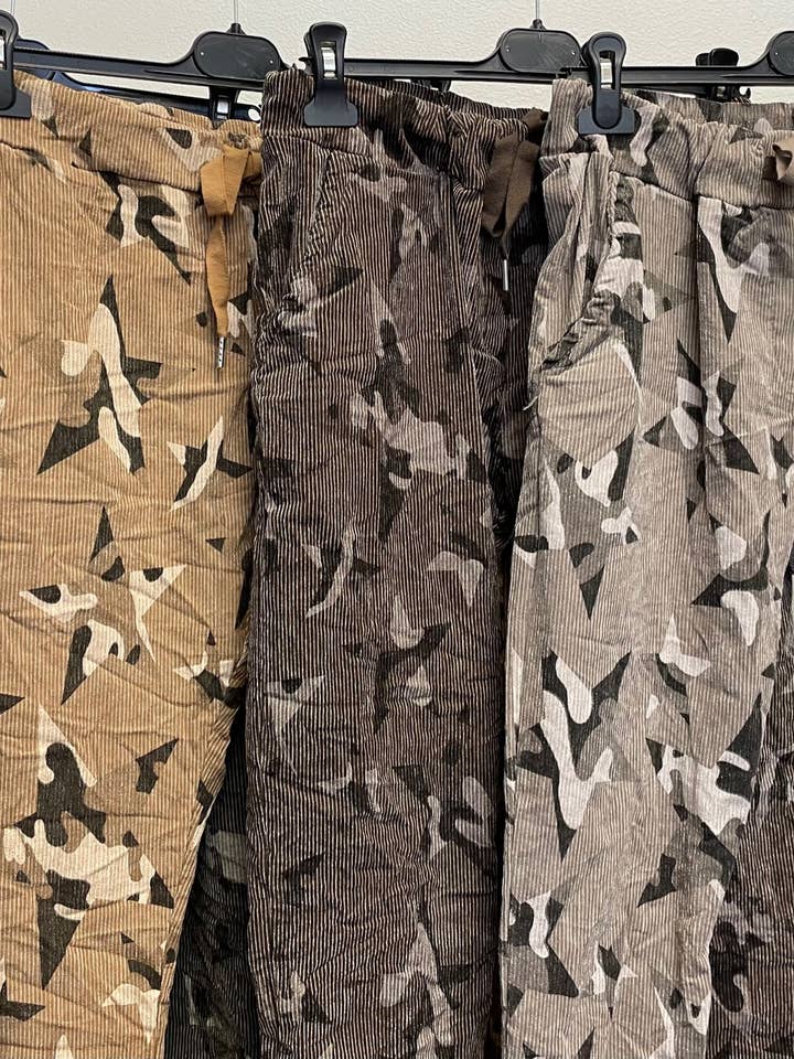 Look Mode Usa - Wholesale Pants – Women's - Camo Star Corduroy Jegging