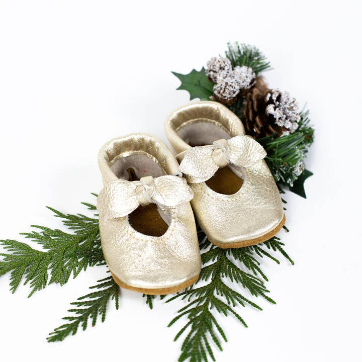 Zapatos Bella Janes Platinum para bebés y niños pequeños para venta al por mayor de Starry Knight Design