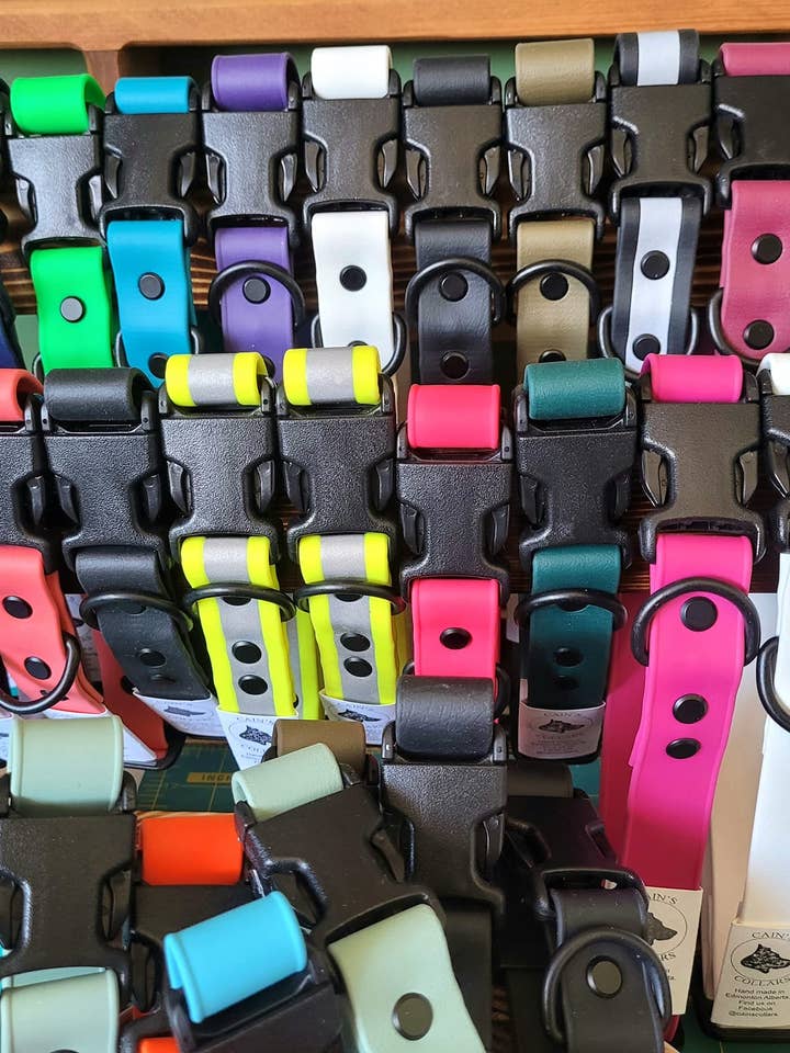 XL Adjustable dog collar/BioThane/18.5-28 for wholesale by Cain's Collars