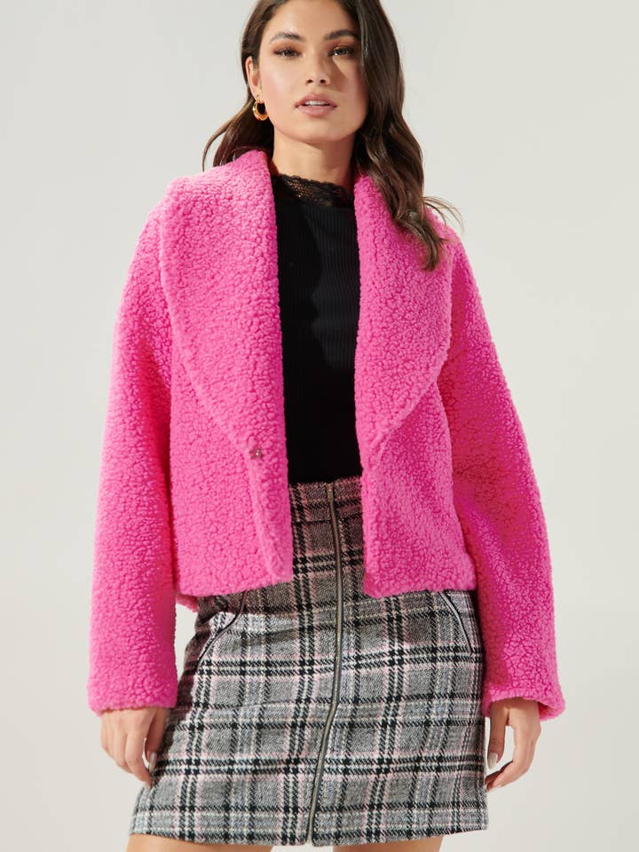 Sugarlips - Wholesale Jacket - Women's - Edwina Faux Sherpa Shawl Collar Jacket