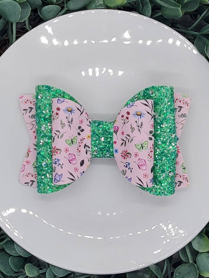 Nœud floral 5" pour la vente par Ashcraft Creations & Designs