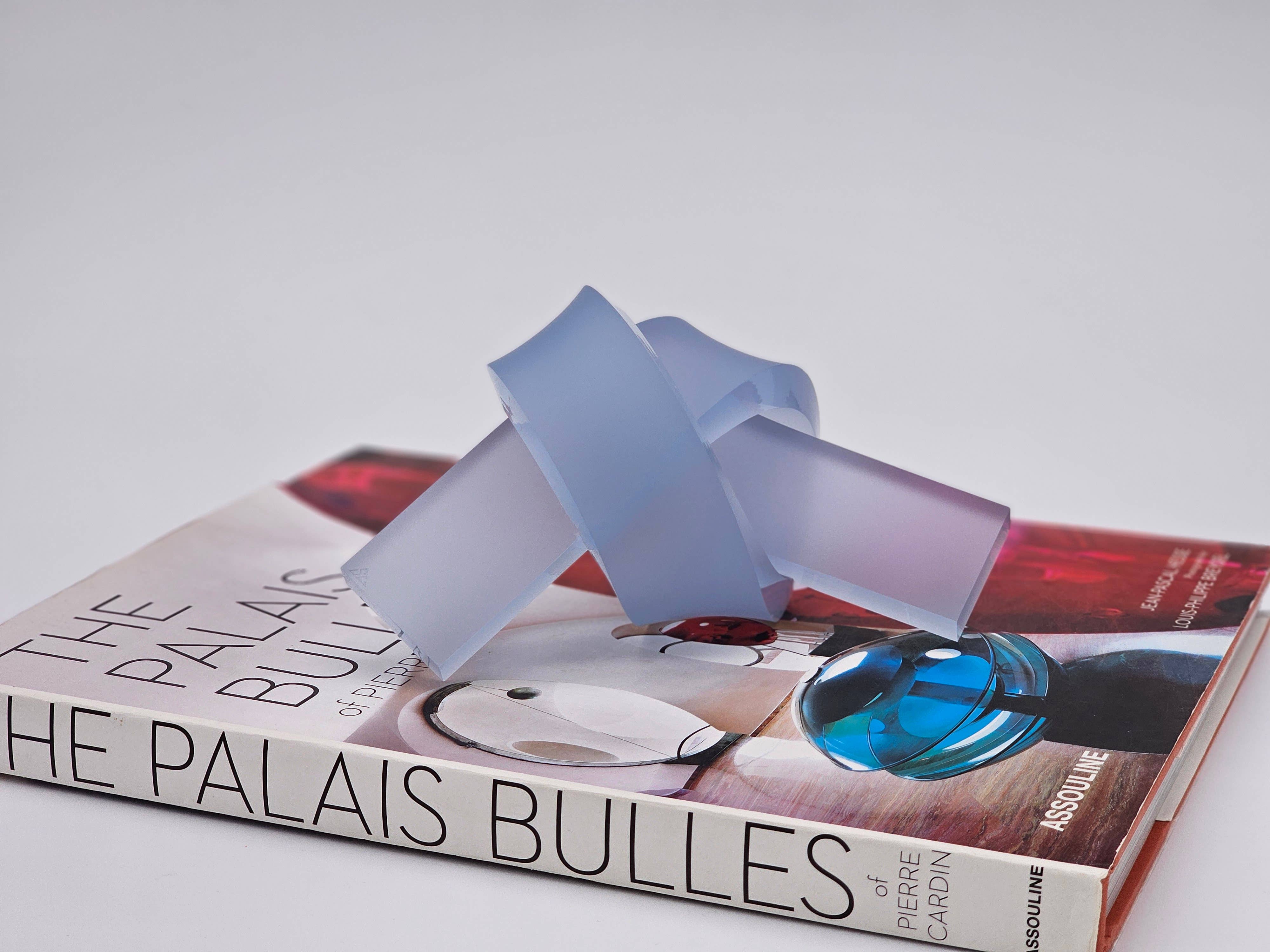 Somar Creations - Wholesale Decorative Tabletop Object - Acrylic Love Knot 3