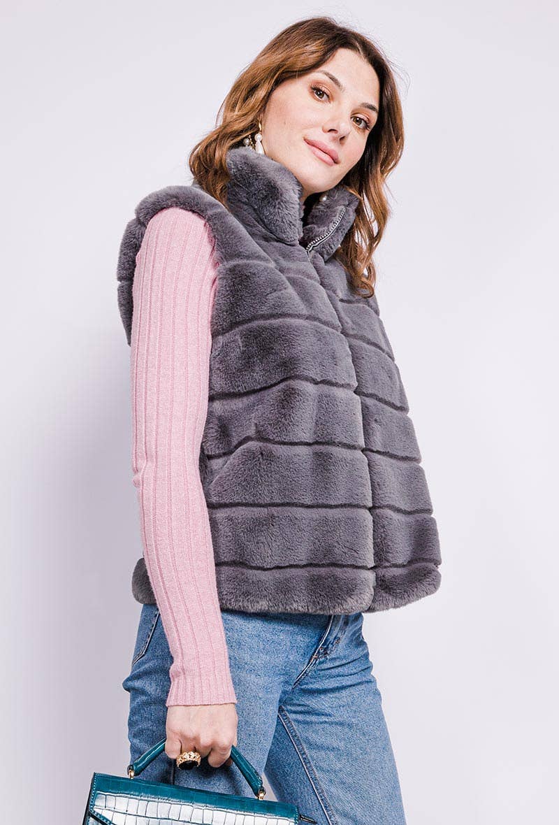 LIL' MOON - Wholesale Outerwear Vest - Women's - Vest #25511742