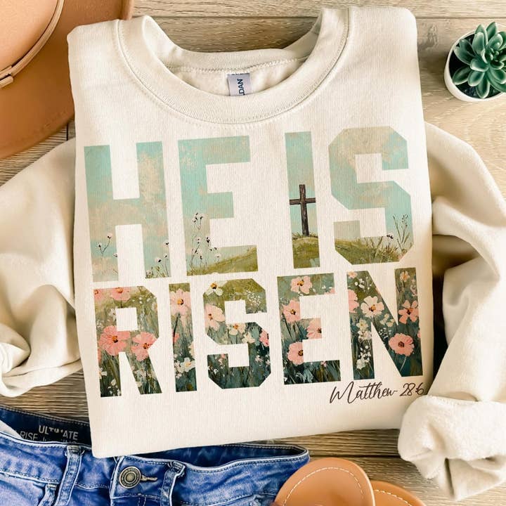 SWEATSHIRT IL EST RESSUSCITÉ pour la vente par The Jasper Boutique