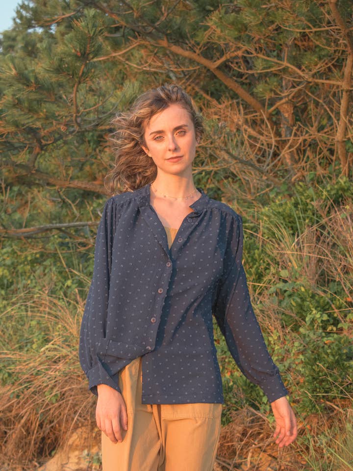 Luna Navy Schweizisk Prik Langærmet Top for engroshandel hos CONRADO®